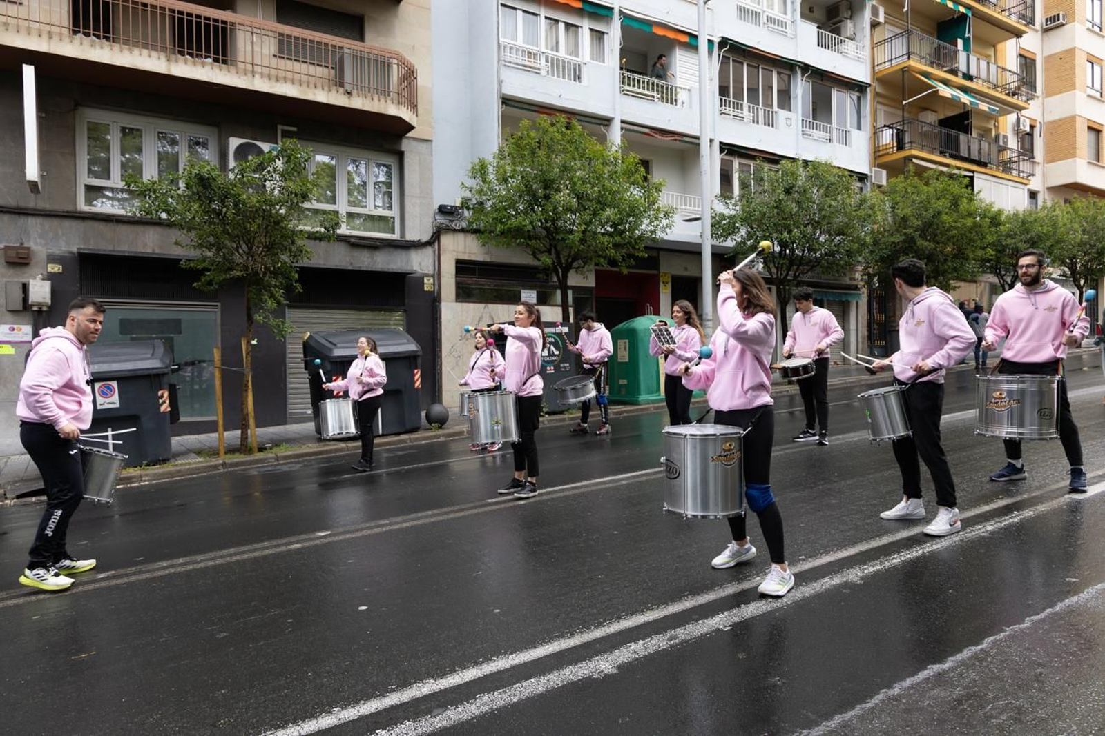 Unas 200 personas han participado en la manifestación por el Día del Trabajo.