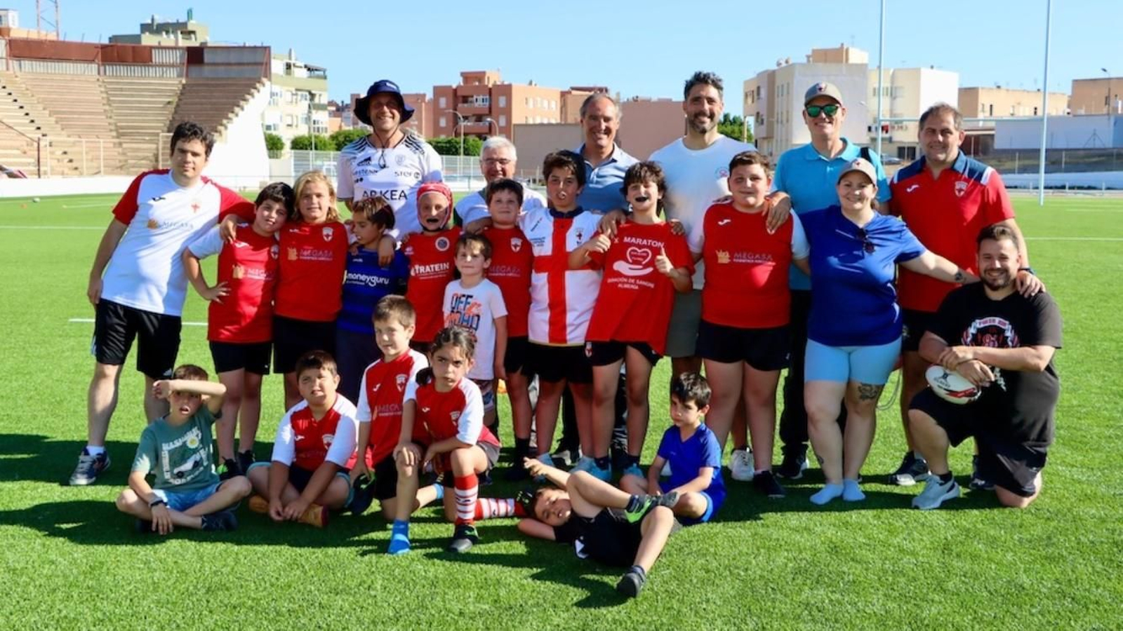 Jaime Nava acompañó a los más jóvenes en esta jornada.