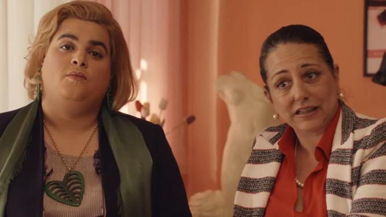 Paquita Salas (Brays Efe) y Noemí Argüelles (Yolanda Ramos).