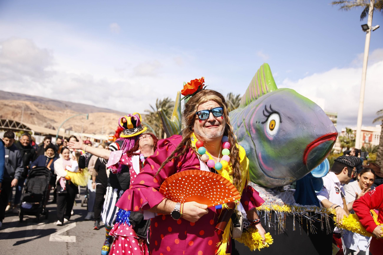 Las imágenes del entierro de la sardina en Almería
