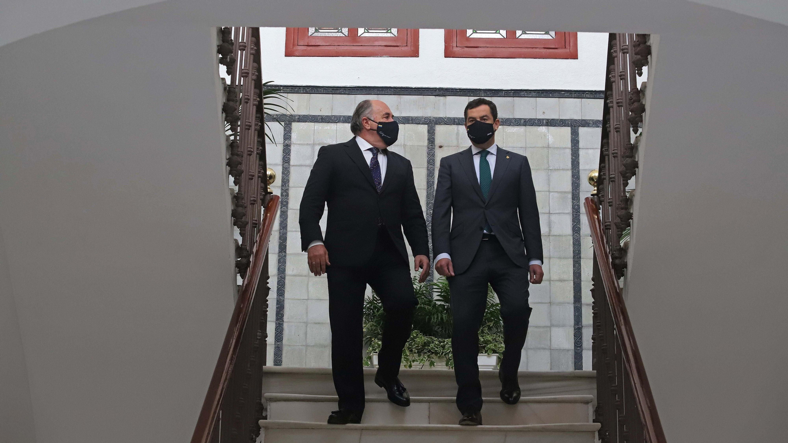 Visita de Juanma  Moreno al Ayuntamiento de Algeciras