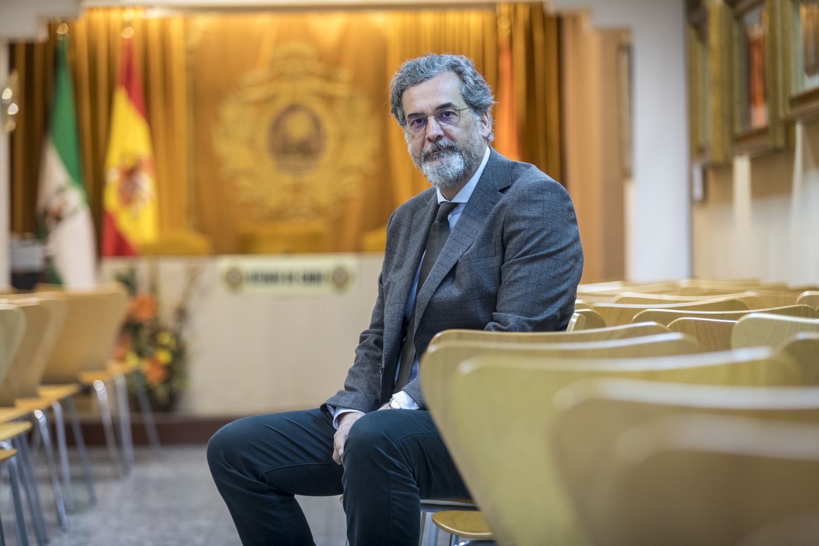 José Almenara, en el salón de actos de la sede del Ateneo de Cádiz