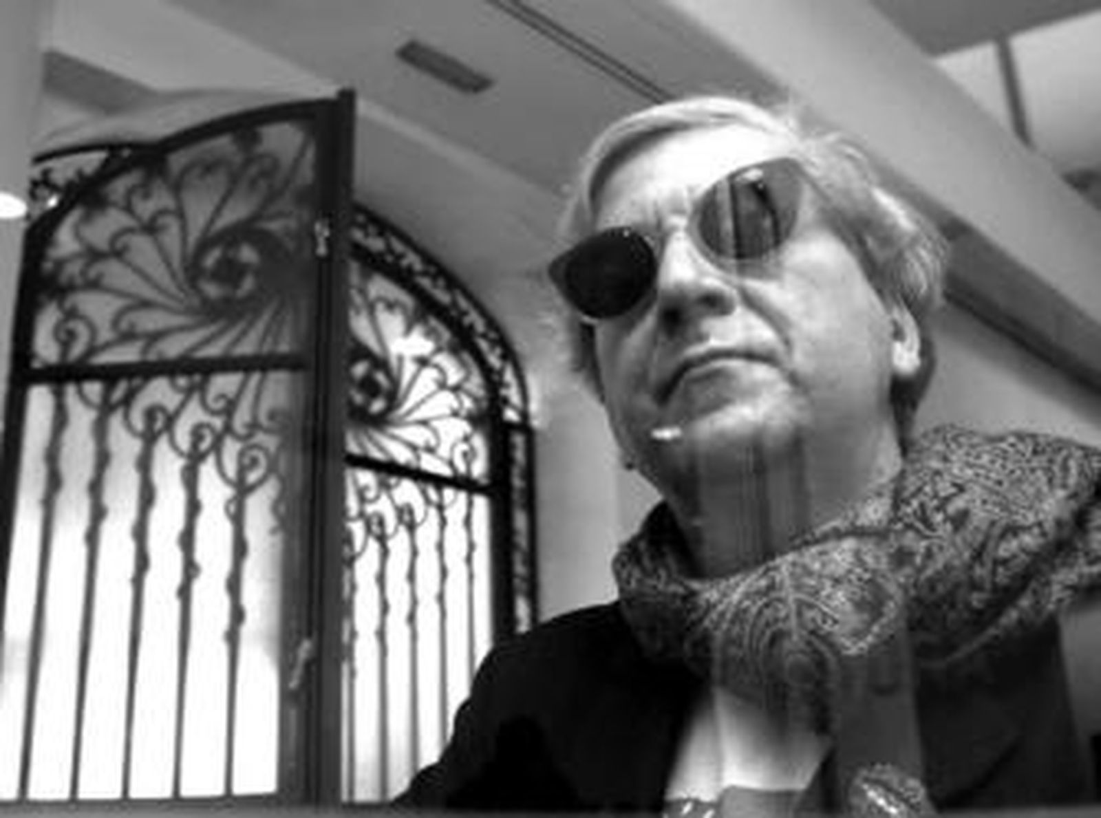 Villena afirma que el origen de su último libro reside en "un afán de cambio" tras su obra anterior, 'Desequilibrios'.