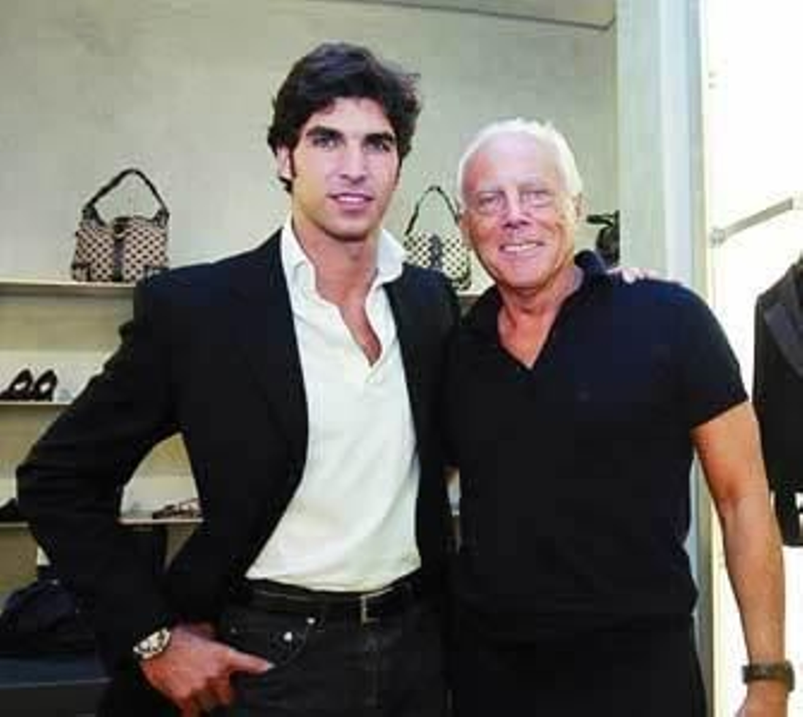 Cayetano estrenará el sábado el traje goyesco que diseñó Armani hace un año