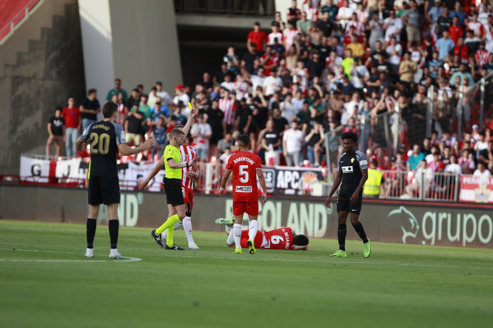 Imágenes del partido U.D. Almería-Elche C.F.