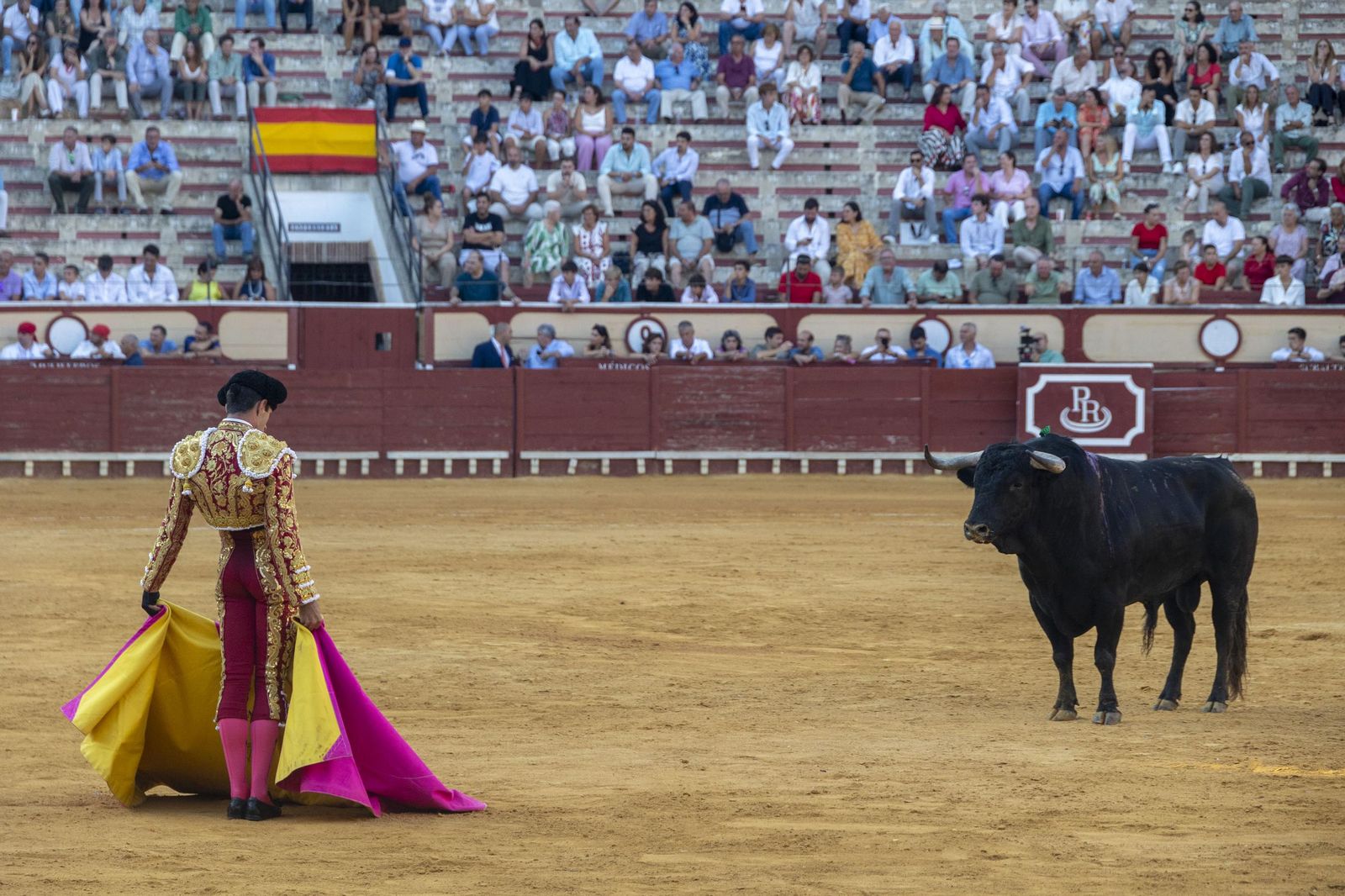 Las imágenes de la corrida de toros en El Puerto: puerta grande para Talavante