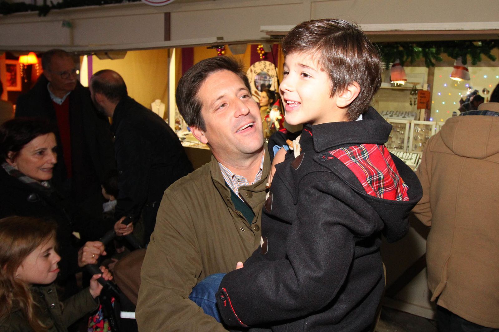 Imágenes del cuentacuento de la Navidad de Huelva Información.