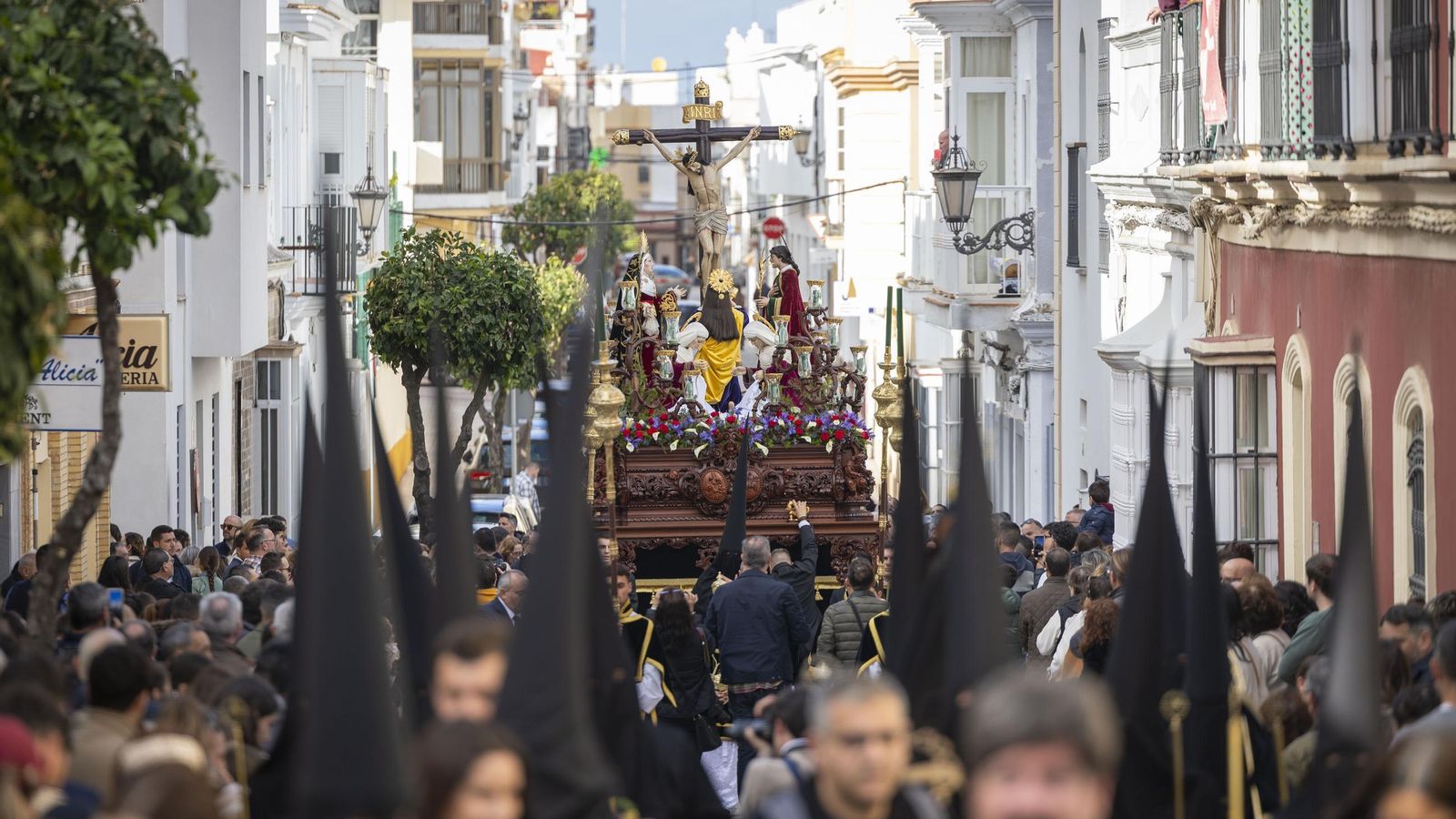 El paso de misterio de la hermandad de Vera Cruz.
