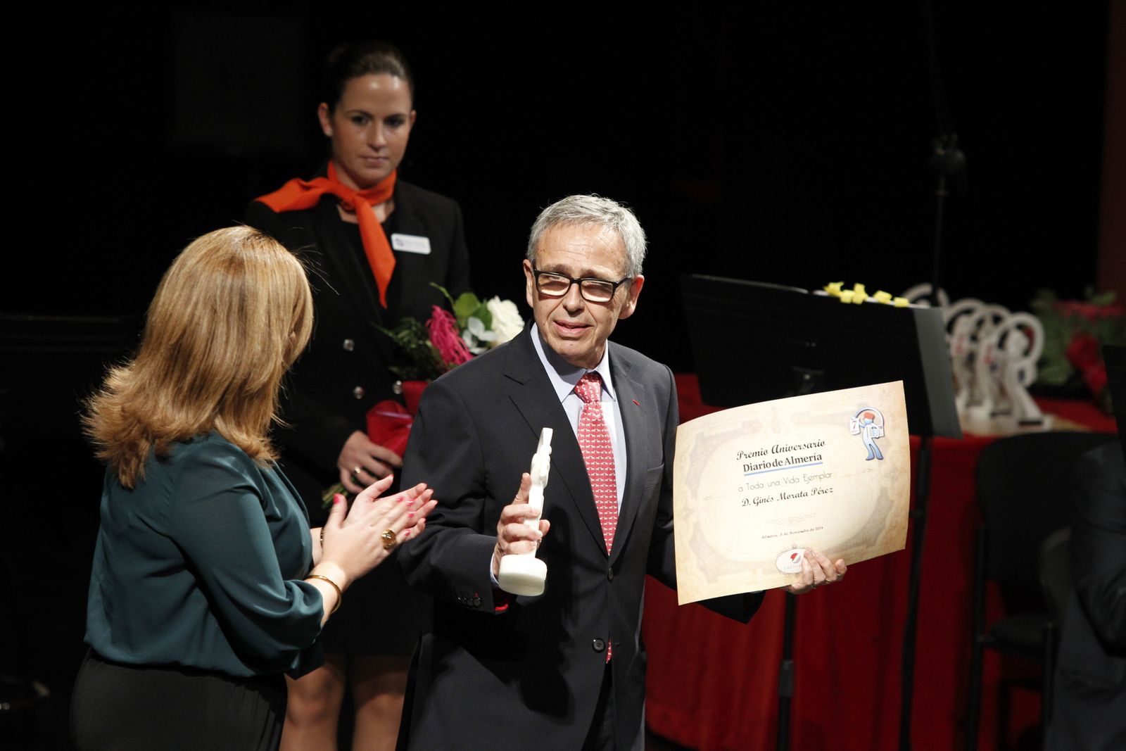 Los Pueblos y sus Personajes