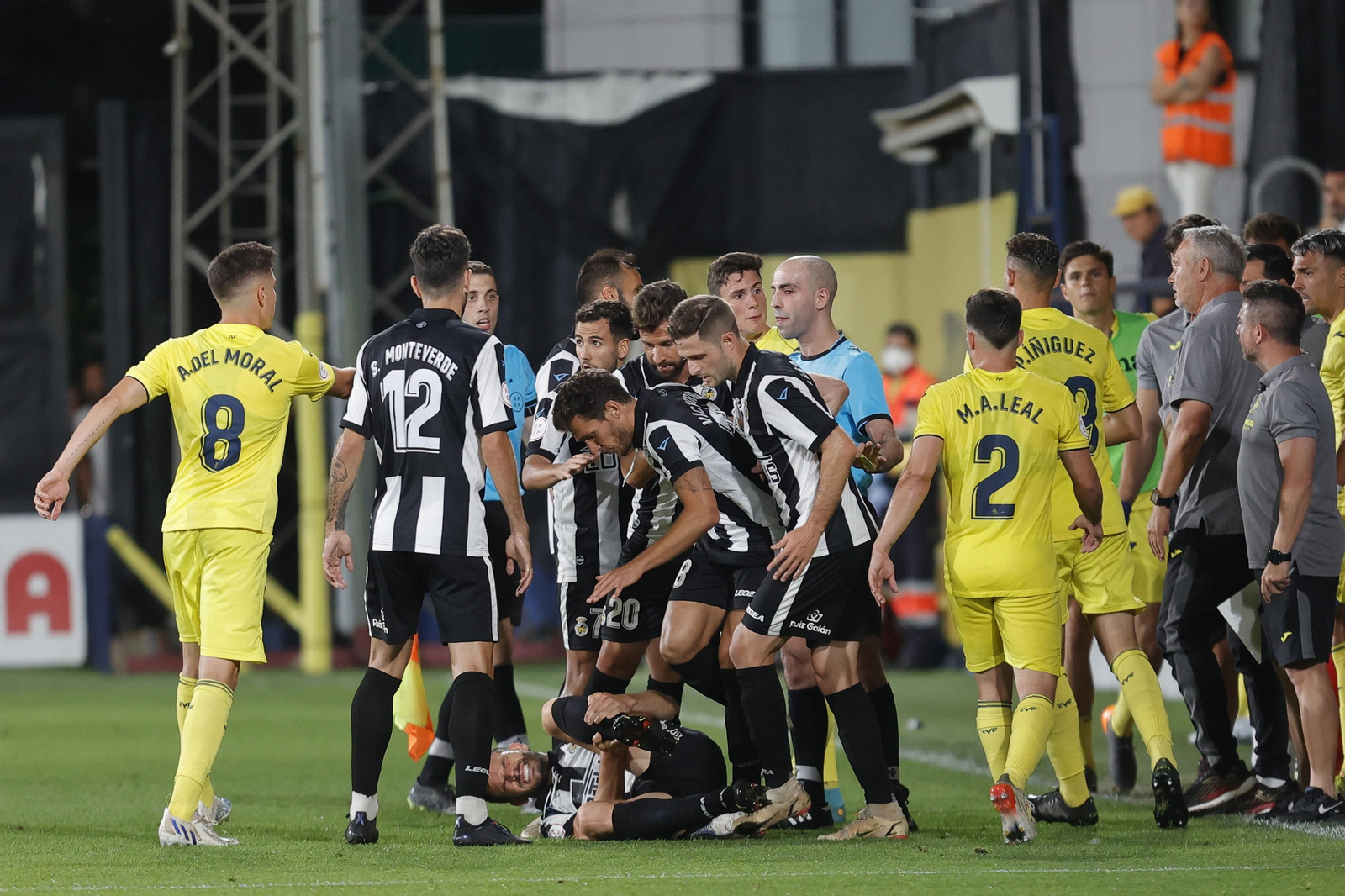 Las fotos del Villarreal B-Balona (0-0)