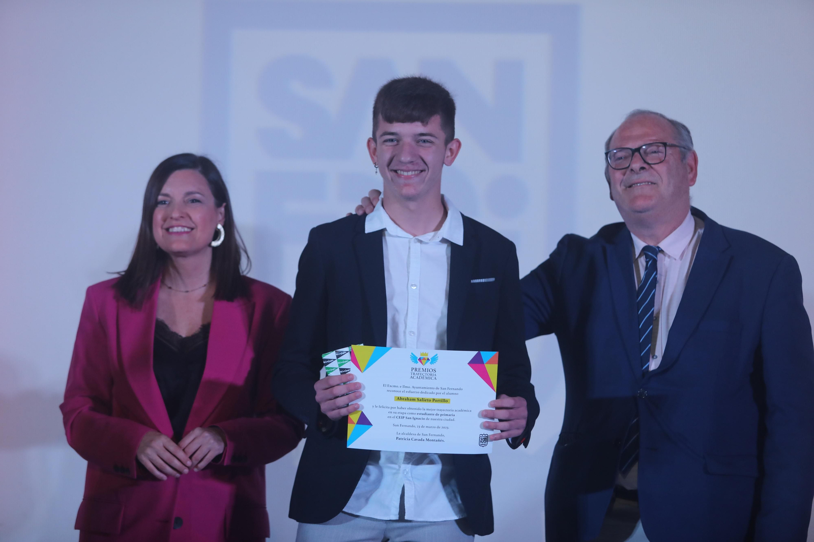 Las imágenes del acto de entrega de premios a los mejores expedientes académicos en San Fernando