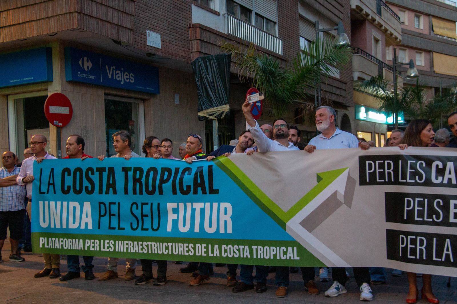 Manifestación por las infraestructuras de la Costa de Granada