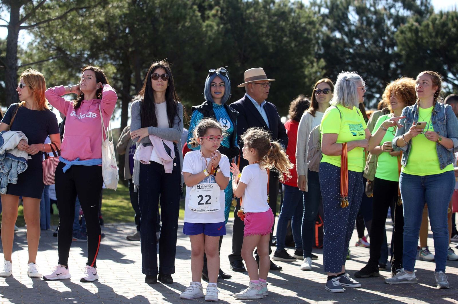 Imágenes de la carrera infantil previa a la "10K Puerta del Descubrimiento"