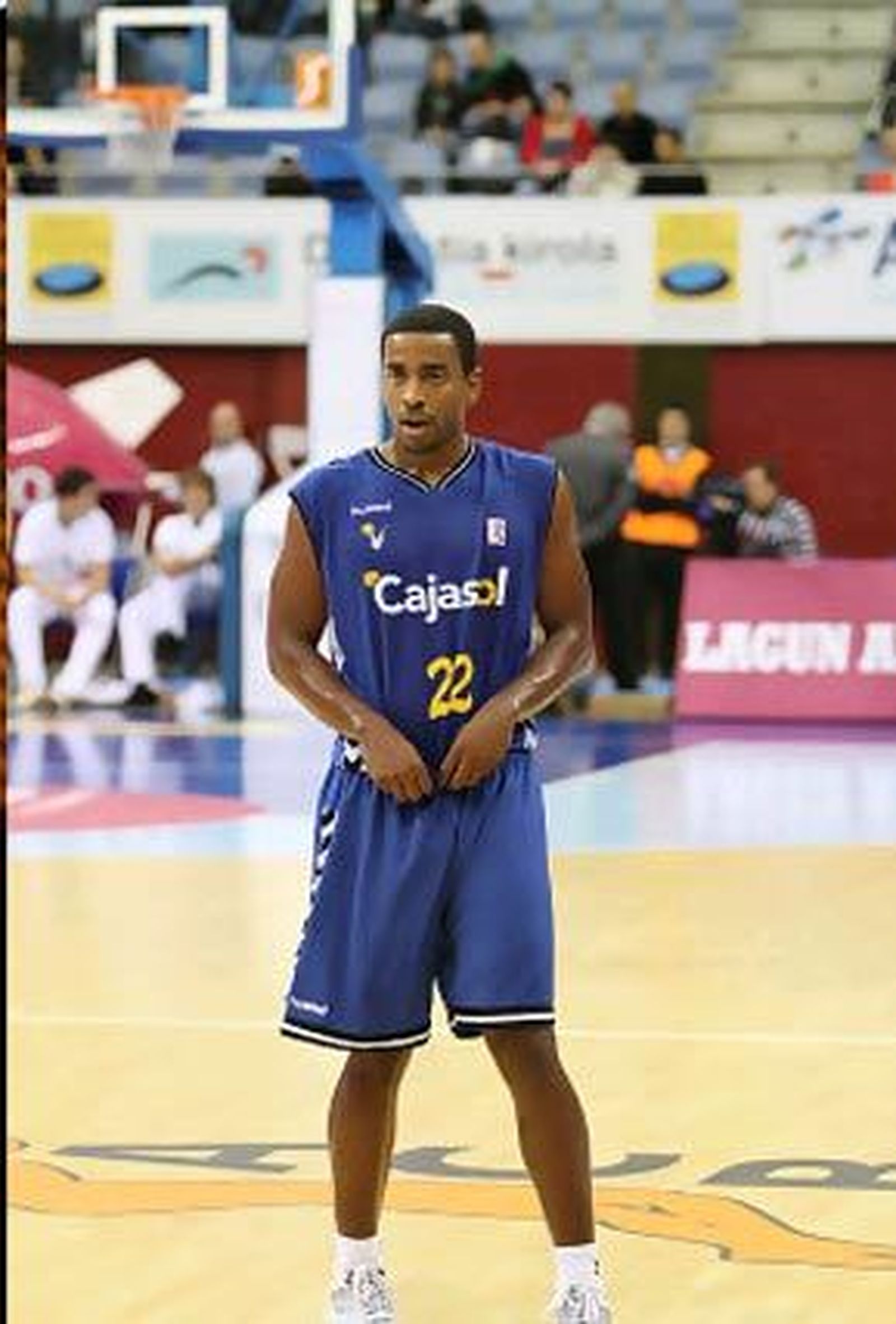 Concentración de Louis Bullock.  Foto: ACB Photo / L. García