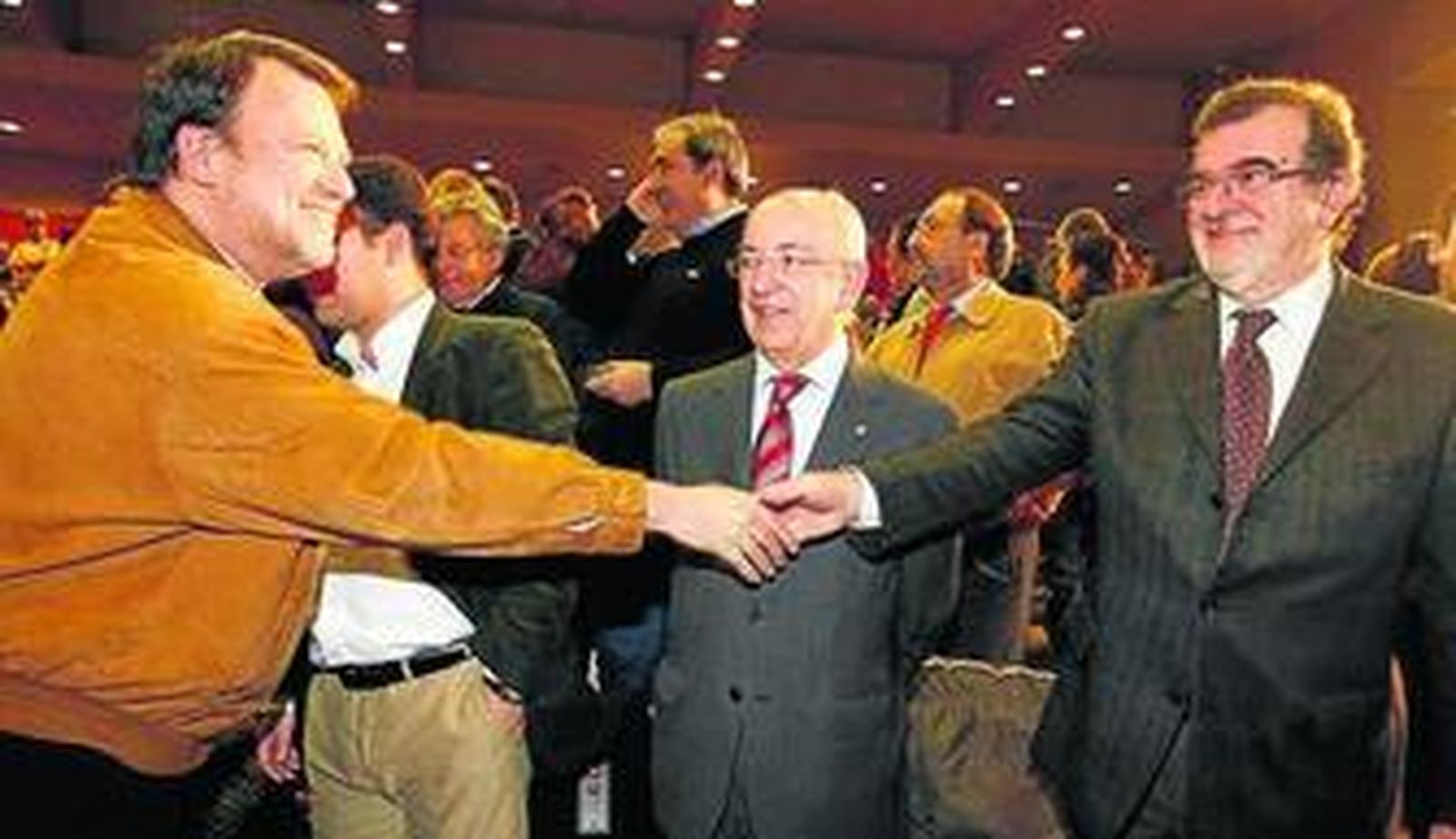Concha Gutiérrez, Luis García Garrido y Juan Robles.