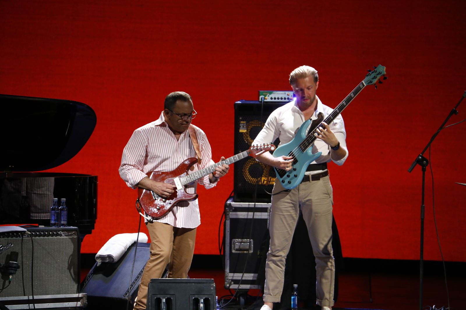 El jazz de Lagrène y Faraò, y el tributo a Manolo Sanlúcar en el Festival de la Guitarra de Córdoba, en imágenes