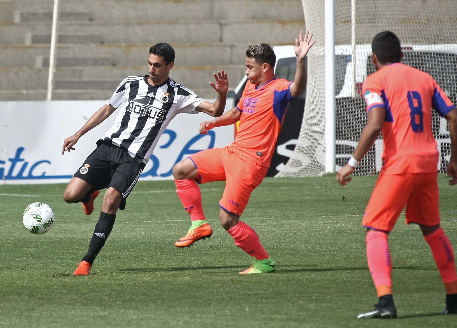 Las imágenes del Balona-Granada B