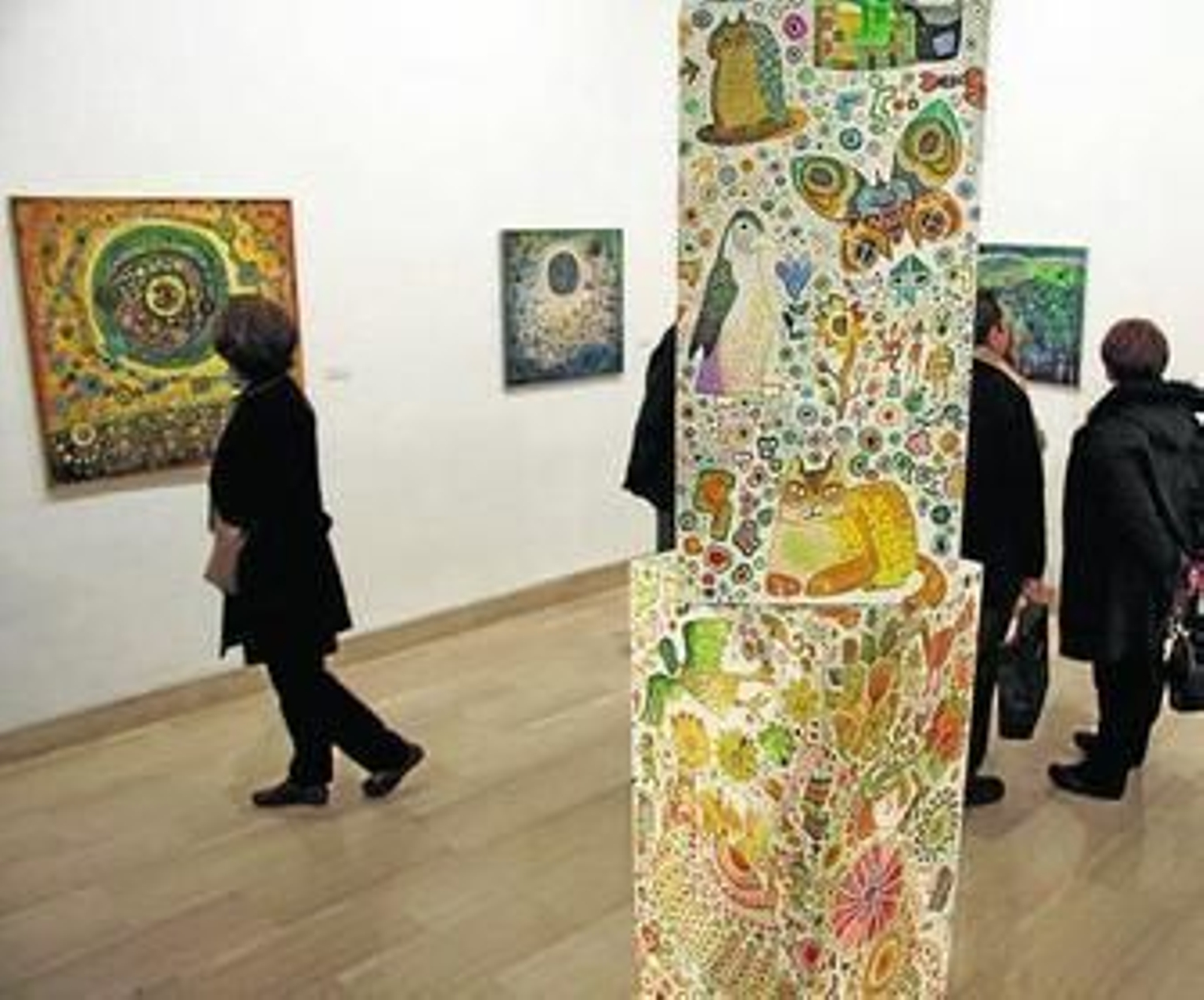 Fachada de la Casa de la Provincia, en la Plaza del Triunfo.