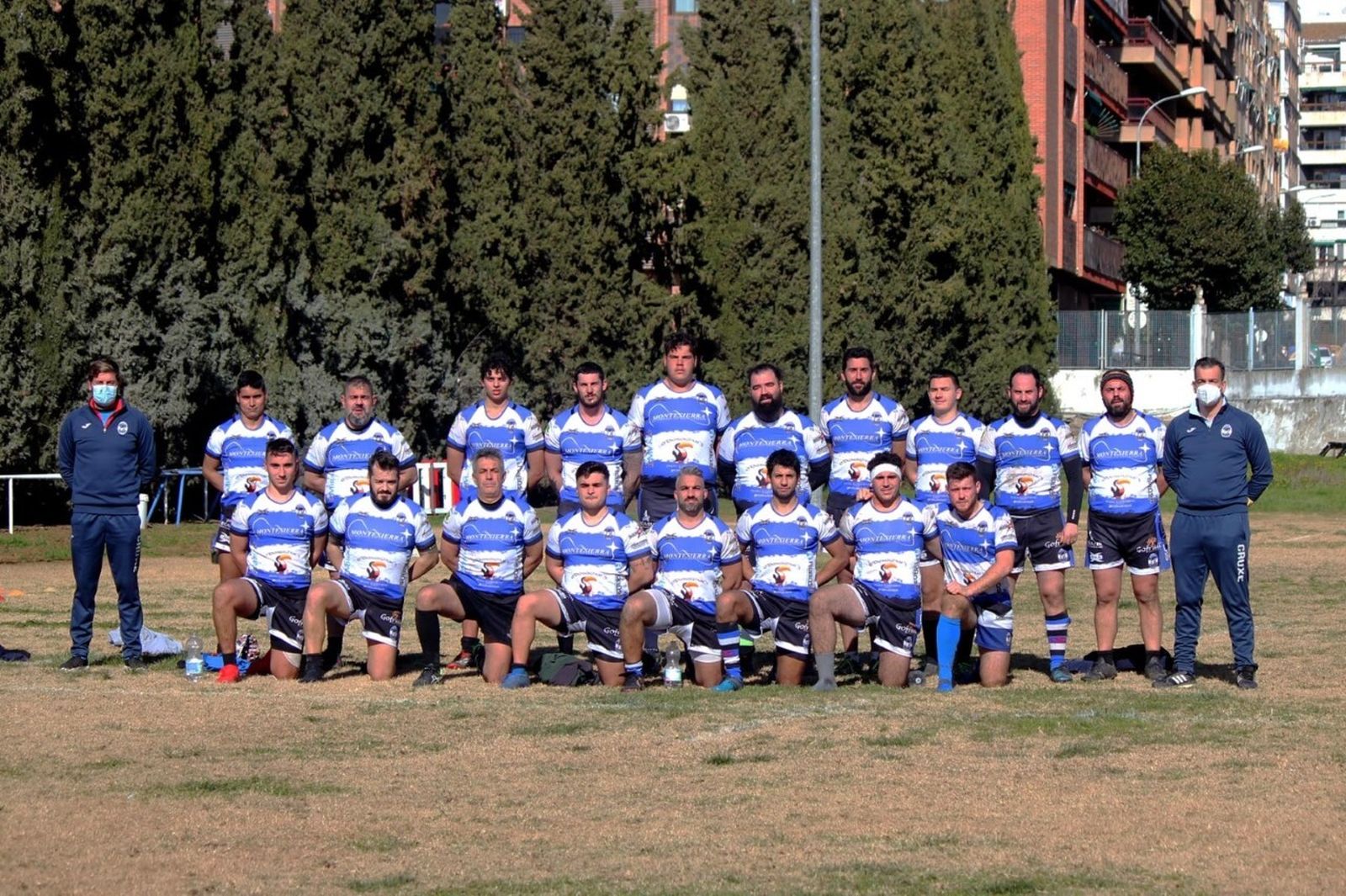 El Cruxe  se ha estrenado con una derrota, pero con un buen partido.