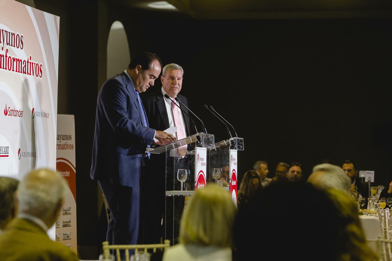 Desayuno informativo banco santander