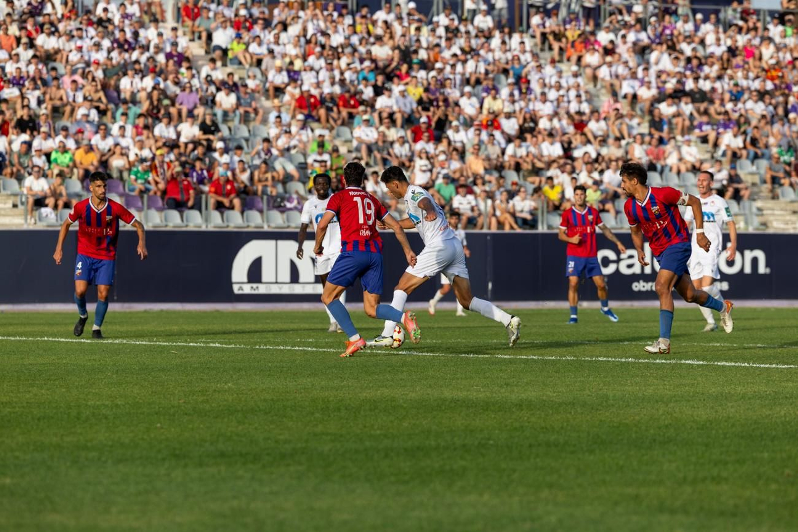 El triunfo del Real Jaén ante la UD Torre del Mar, en imágenes El triunfo del Real Jaén ante la UD Torre del Mar, en imágenes