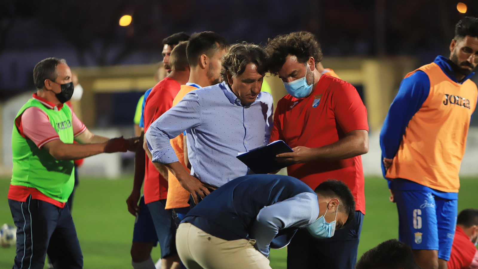 Imágenes de la semifinal por el ascenso entre el  Xerez CD - Puente Genil