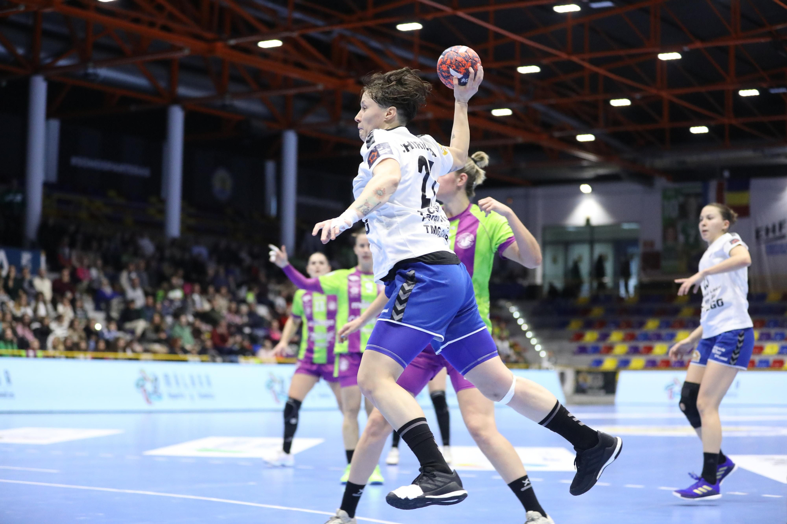 El Costa del Sol Málaga - Targu Jiu de la EHF European League, en fotos