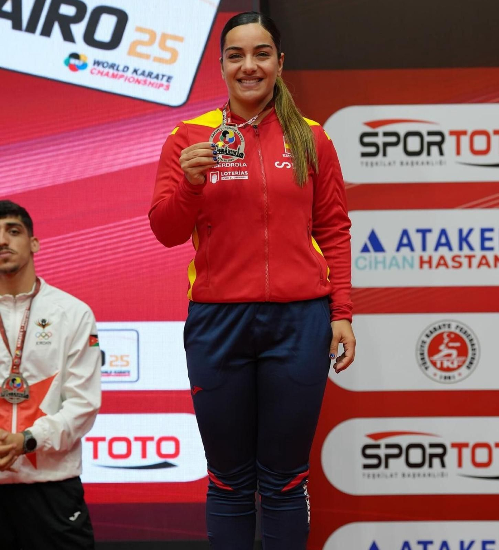María Torres, plata en la Premier League de Antalya