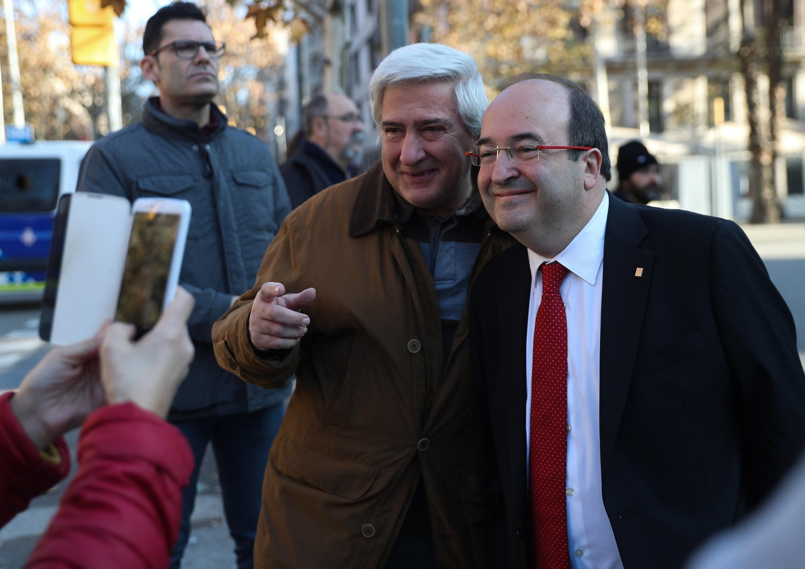 La jornada electoral en Cataluña, en imágenes