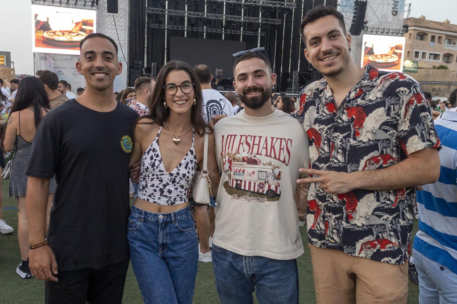 Búscate en las imágenes del concierto de La Plazuela en Bahía Sound