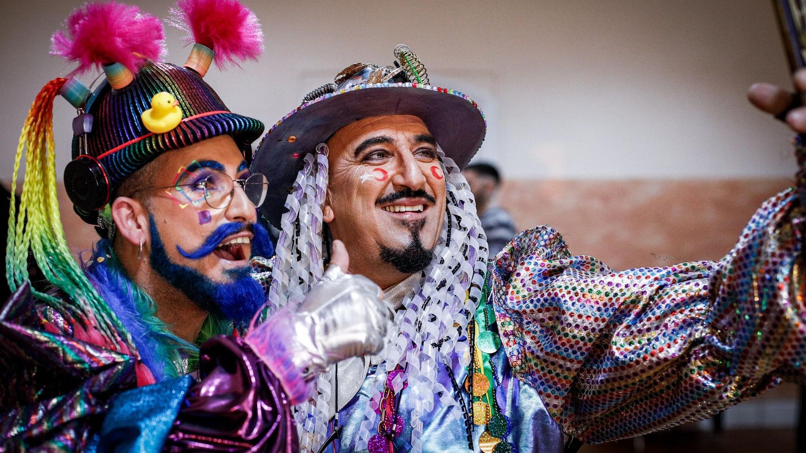 Búscate entre las mejores imágenes de la primera sesión de cuartos de final del COAC 2025