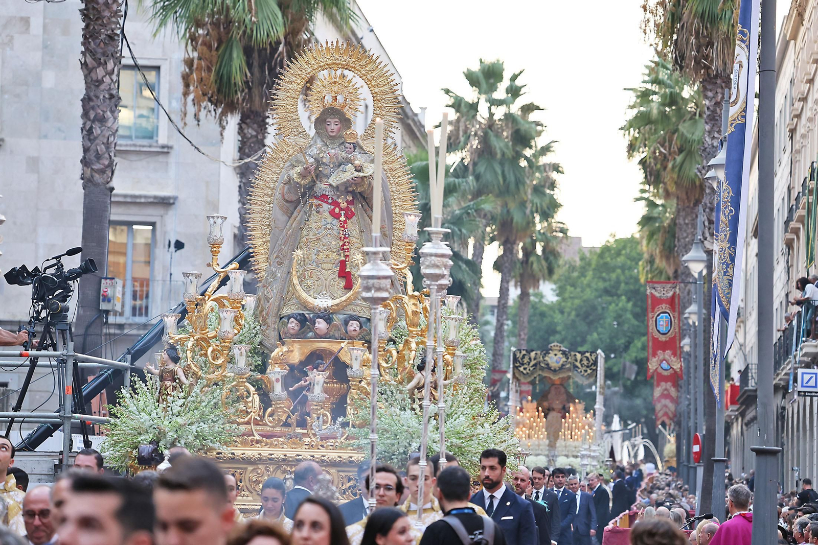 Las mejores imágenes de la Procesión Magna Mariana
