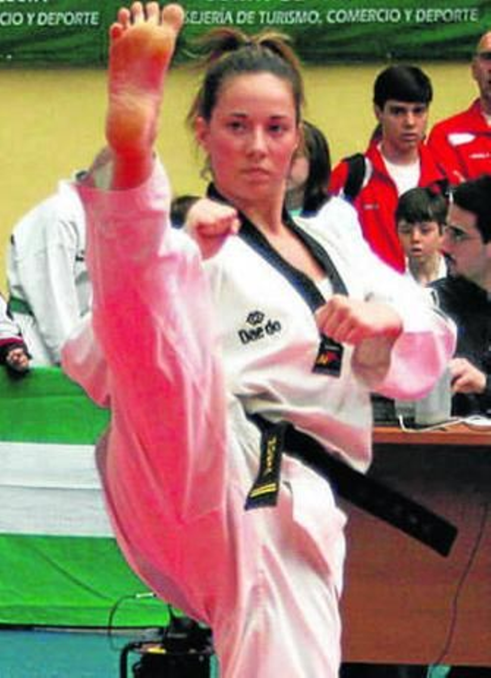 Nuria Serra en acción.