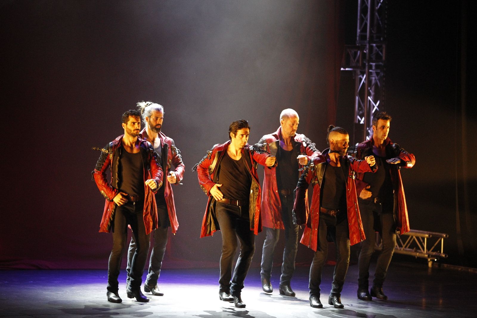 Las imágenes de la actuación del grupo Los Vivancos