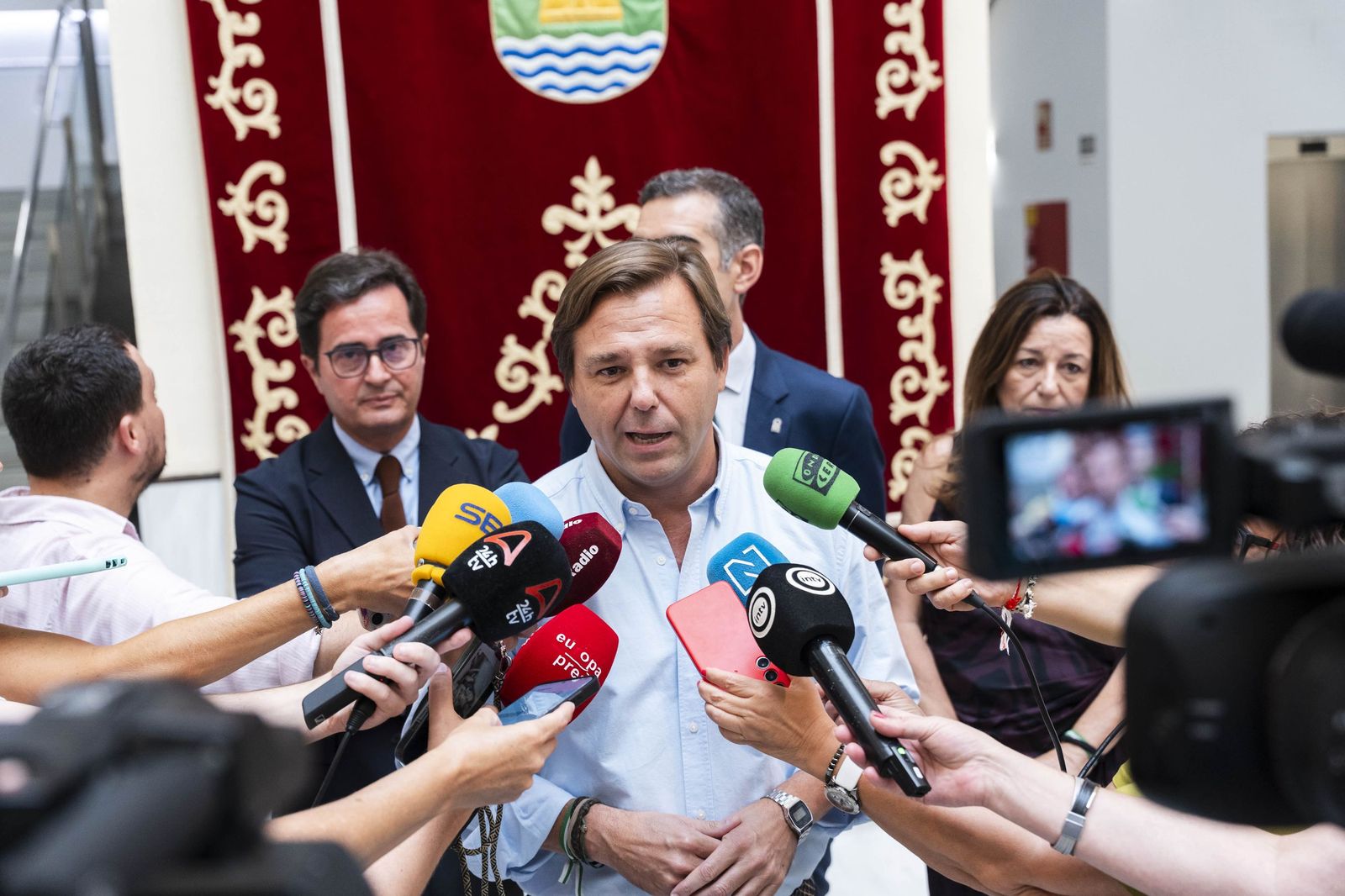 Julia Ibáñez toma posesión como nueva alcaldesa de El Ejido, en imágenes