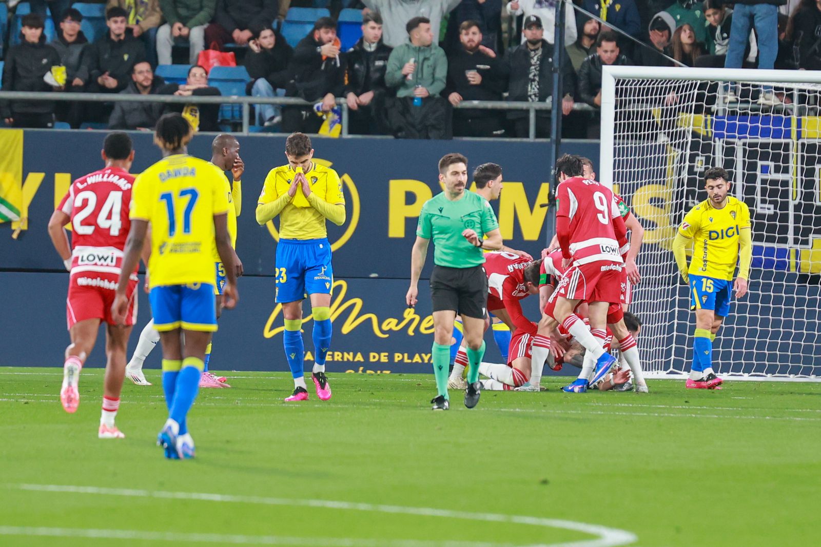 Las imágenes del Cádiz CF-Granada