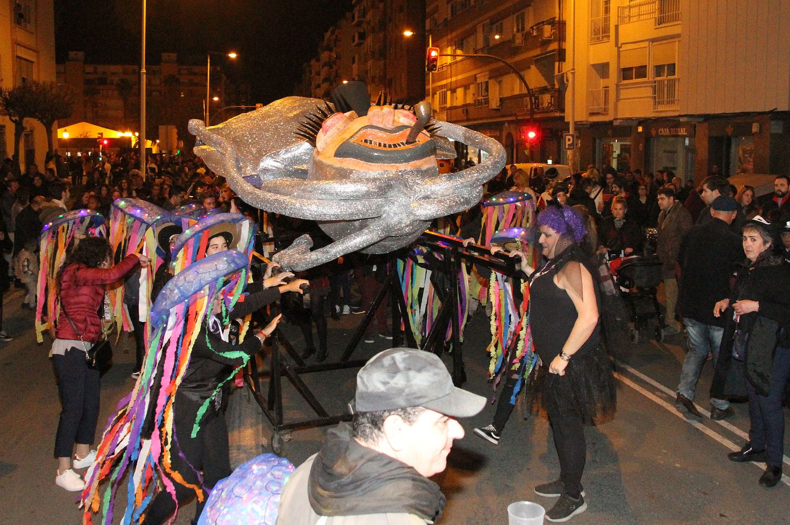 Pasacalles del Entierro del Choco, en imágnes