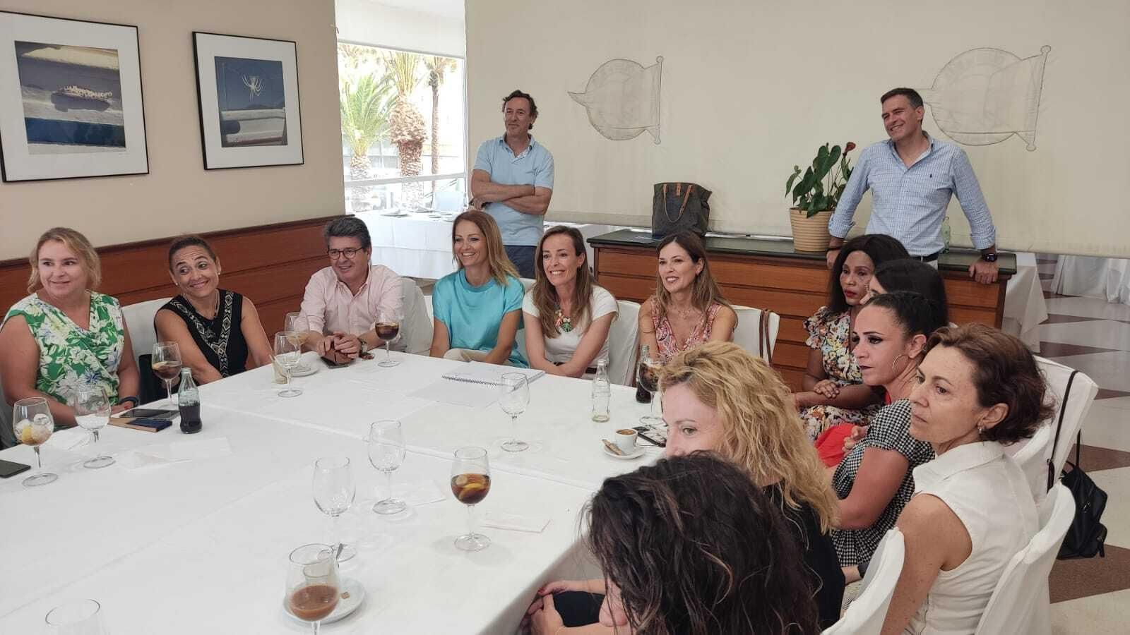 Reunión del PP con mujeres