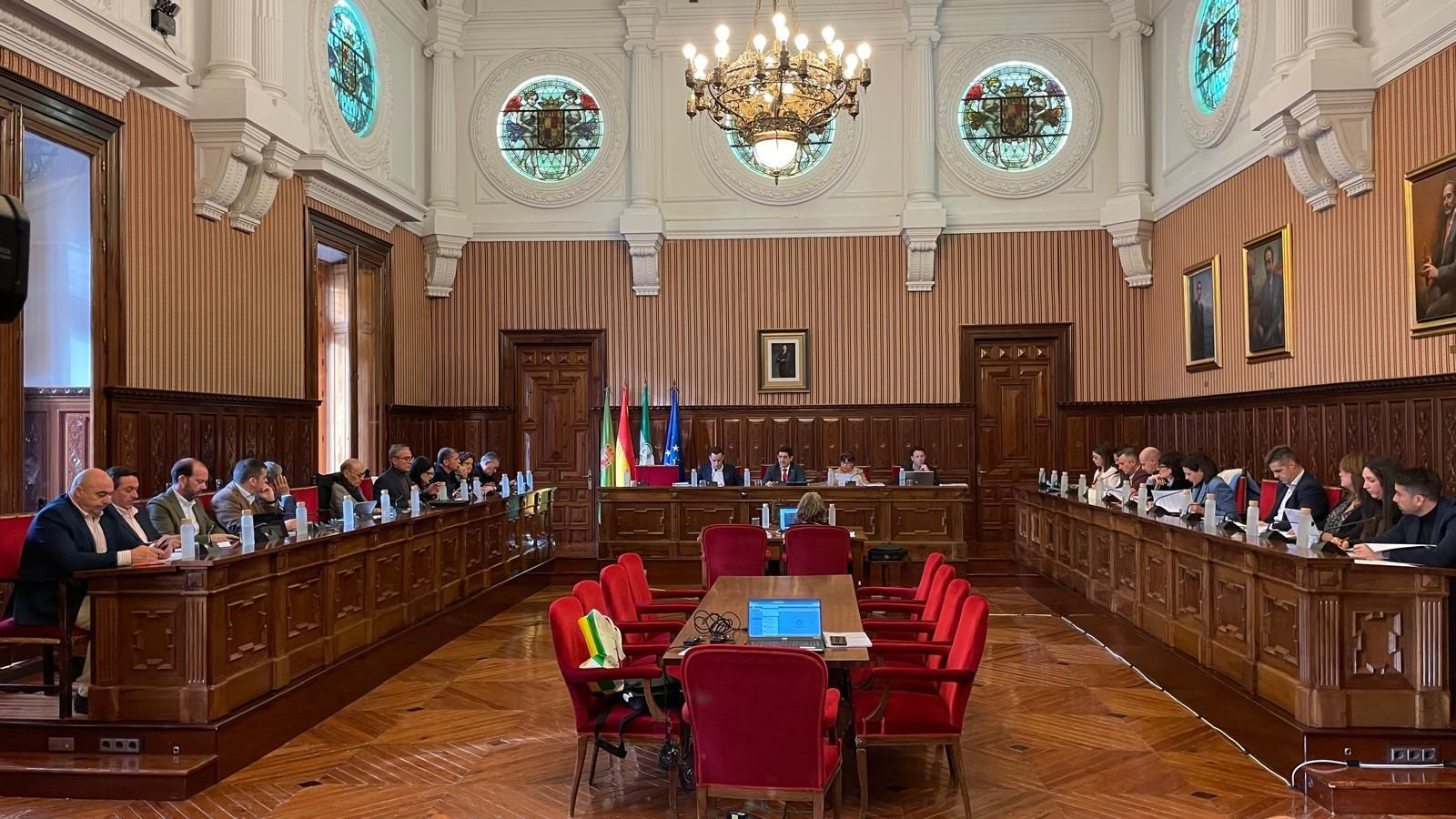 Pleno debate estado provincia.