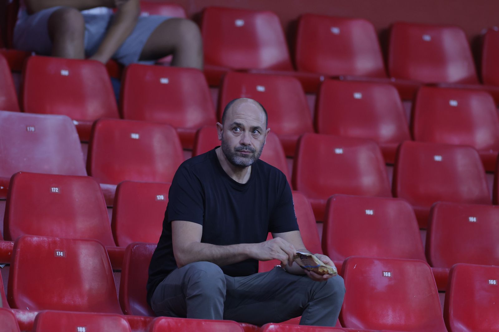 Búscate en las fotos del Sevilla fc-Girona