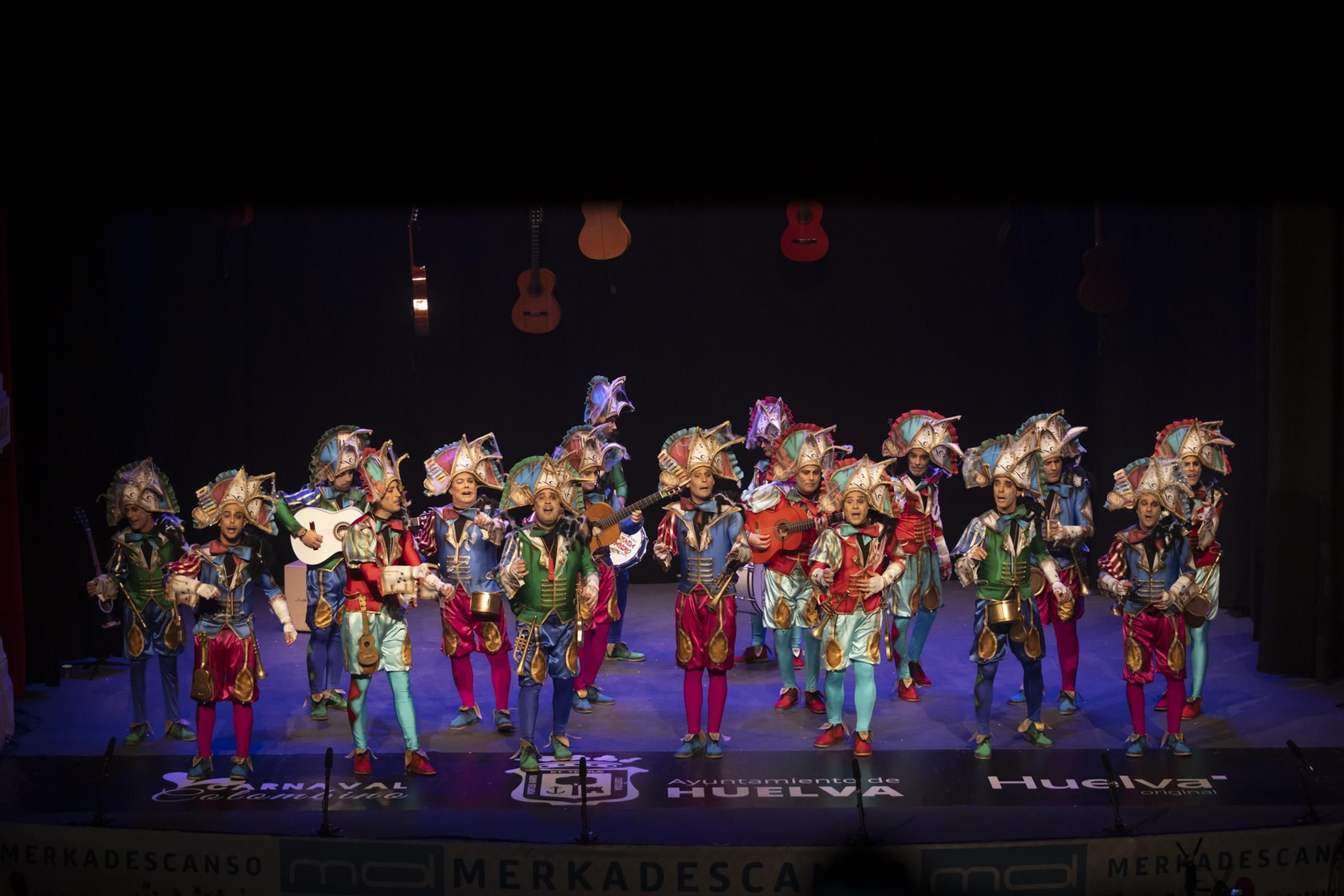 La última jornada de semifinales del Carnaval de Huelva, en imágenes