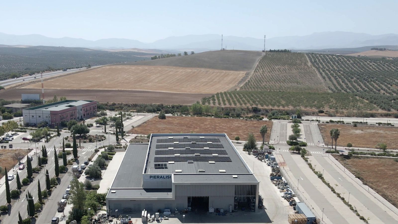 Sede de Pieralisi en Mengíbar