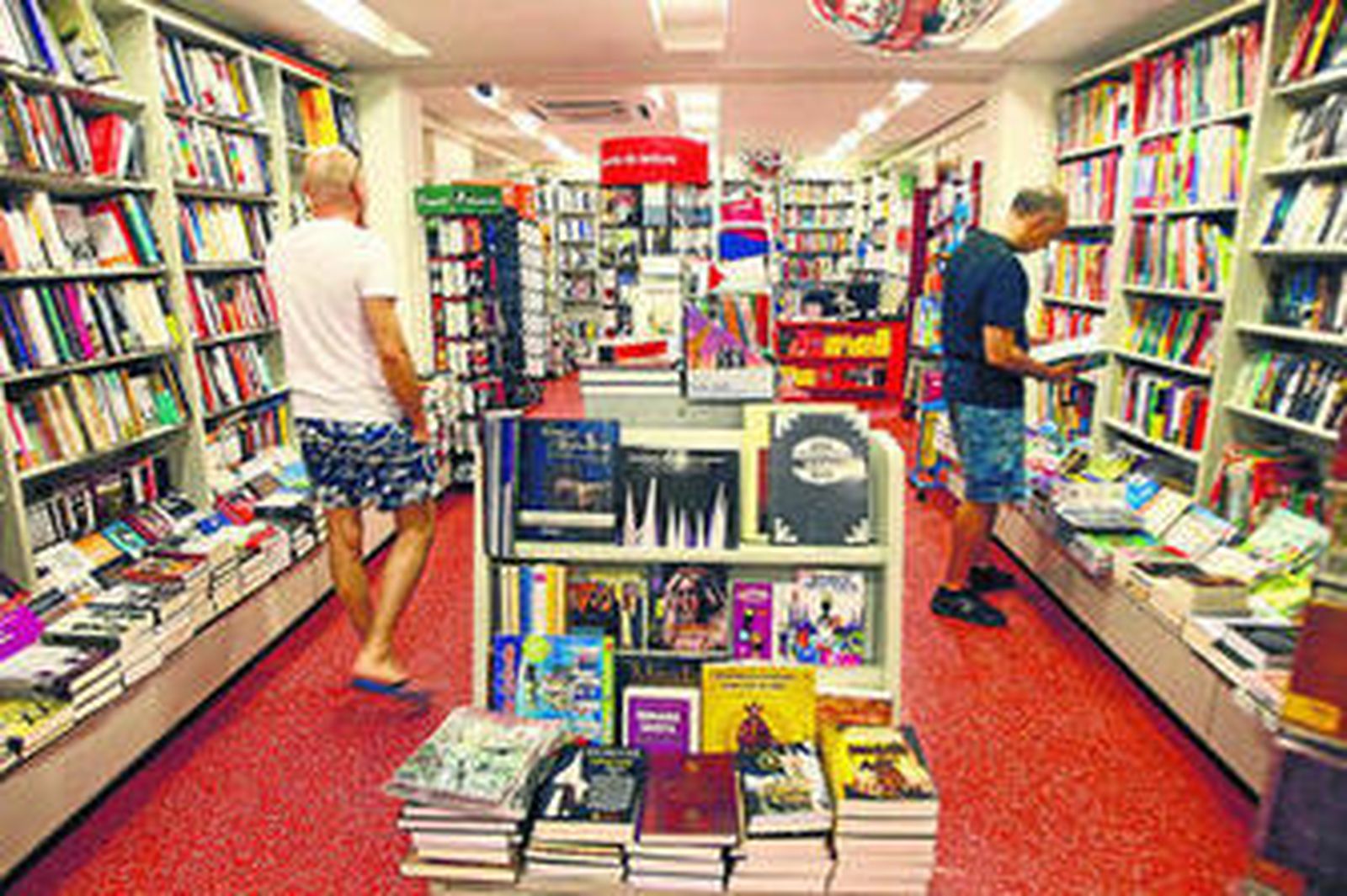 Aspecto de la librería Quorum, en la calle Ancha de Cádiz.