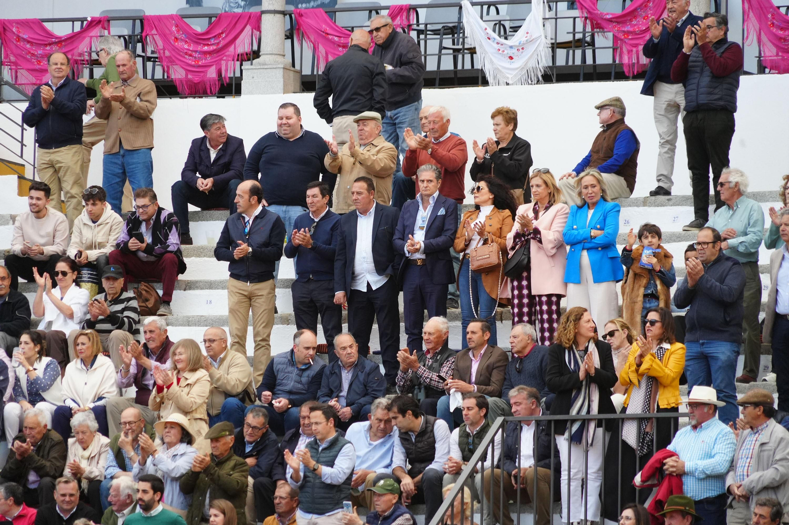 Las mejores imágenes de Manuel Morán, El Fandi y Daniel Luque en Pozoblanco