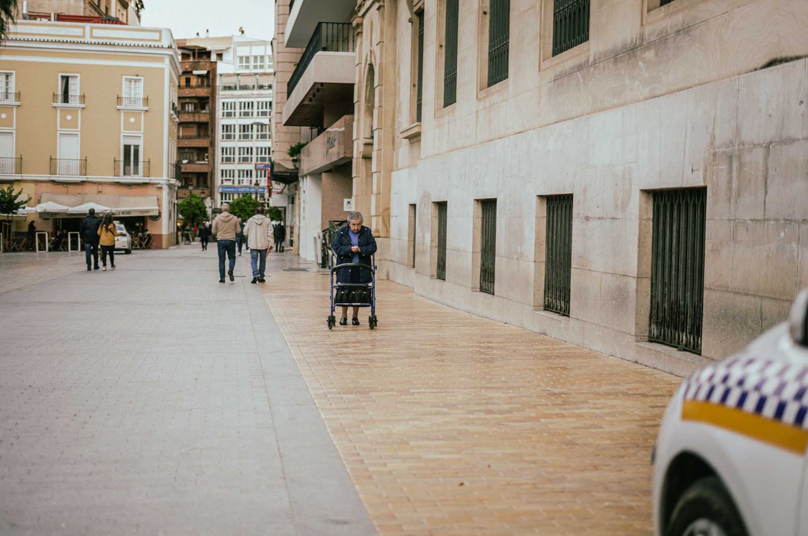 Imágenes del jueves 3 de abril en Huelva
