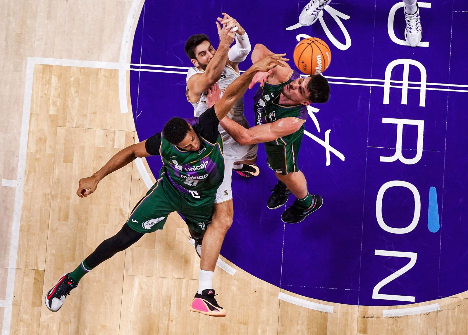 El Unicaja-San Pablo Burgos, en fotos