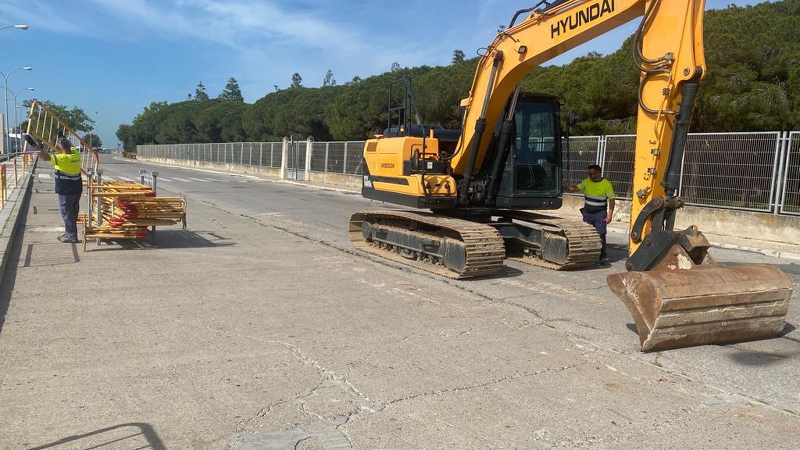 Una imagen de las obras que ya han comenzado en el paseo José Luis Tejada.
