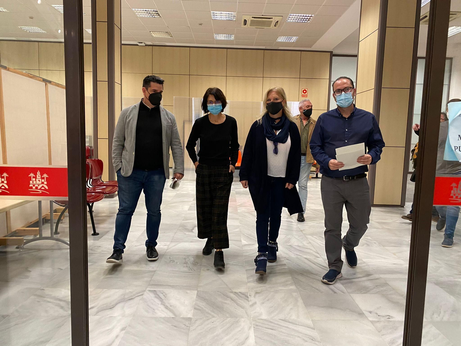 Los ediles de IU Pedro García y Amparo Pernichi, y los de Podemos Cristina Pedrajas y Juan Alcántara.