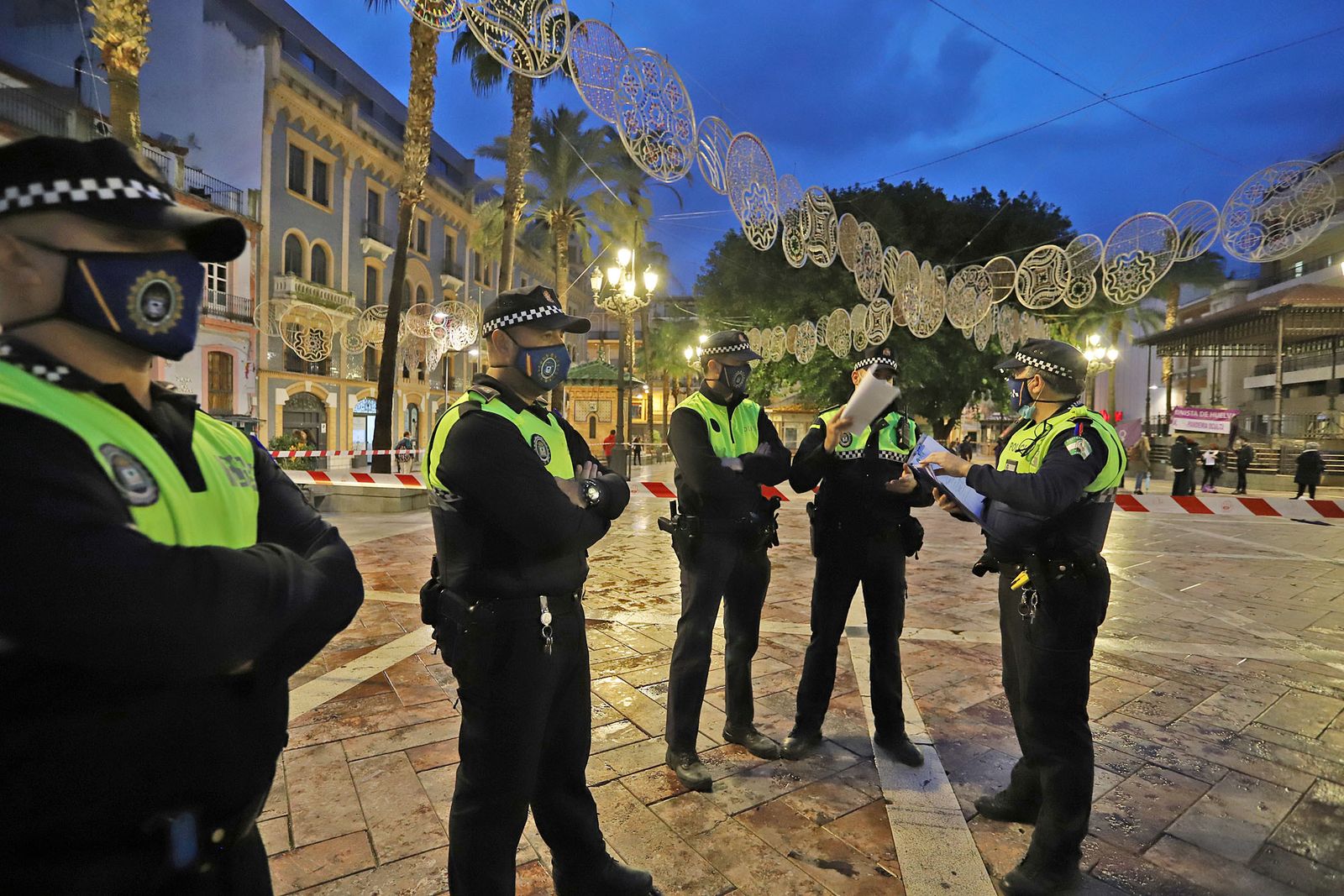 La Policía Local de Huelva controla el cumplimiento de las restricciones anti Covid