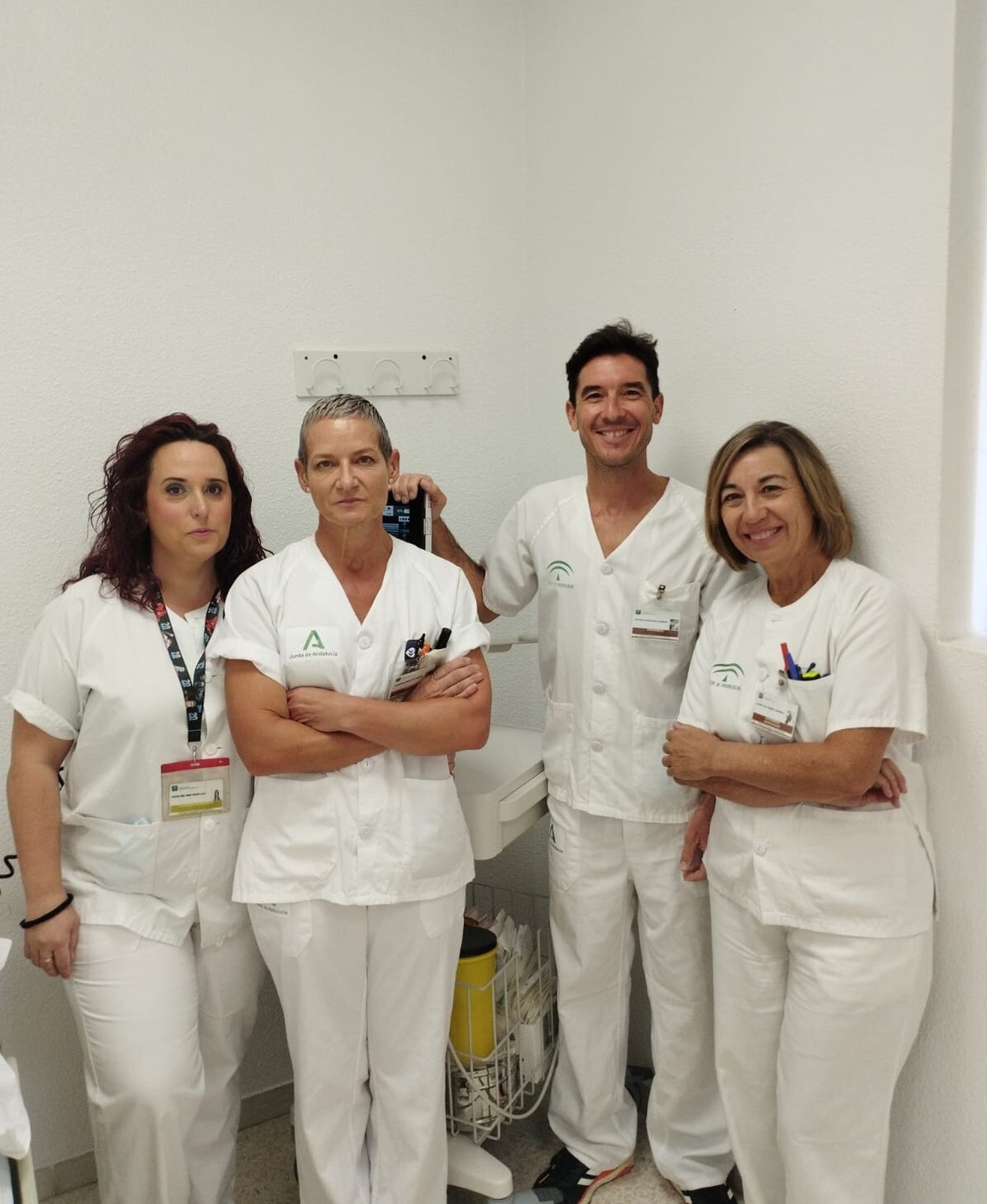 Torrecárdenas ofrece a los pacientes oncológicos un nuevo dispositivo que facilita la administración de quimioterapia